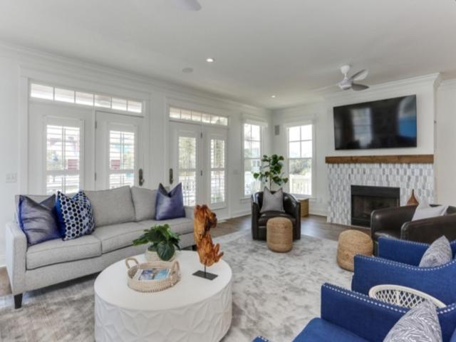 Indigo Retreat - Bring The Whole Family! Fully Renovated, Seawatch Community Stunner! Home Kure Beach Bagian luar foto